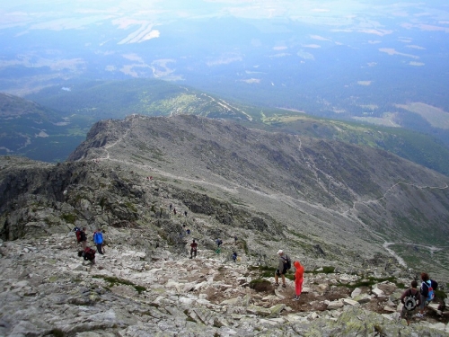 Zostup z Kriváňa - v pozadí Jamské pleso